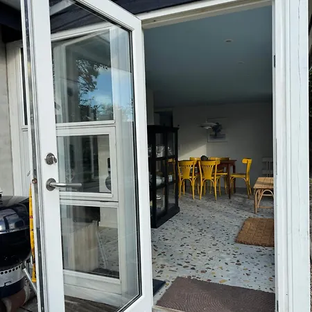 Smukt Naer C Inkl Rengoring 度假居 *